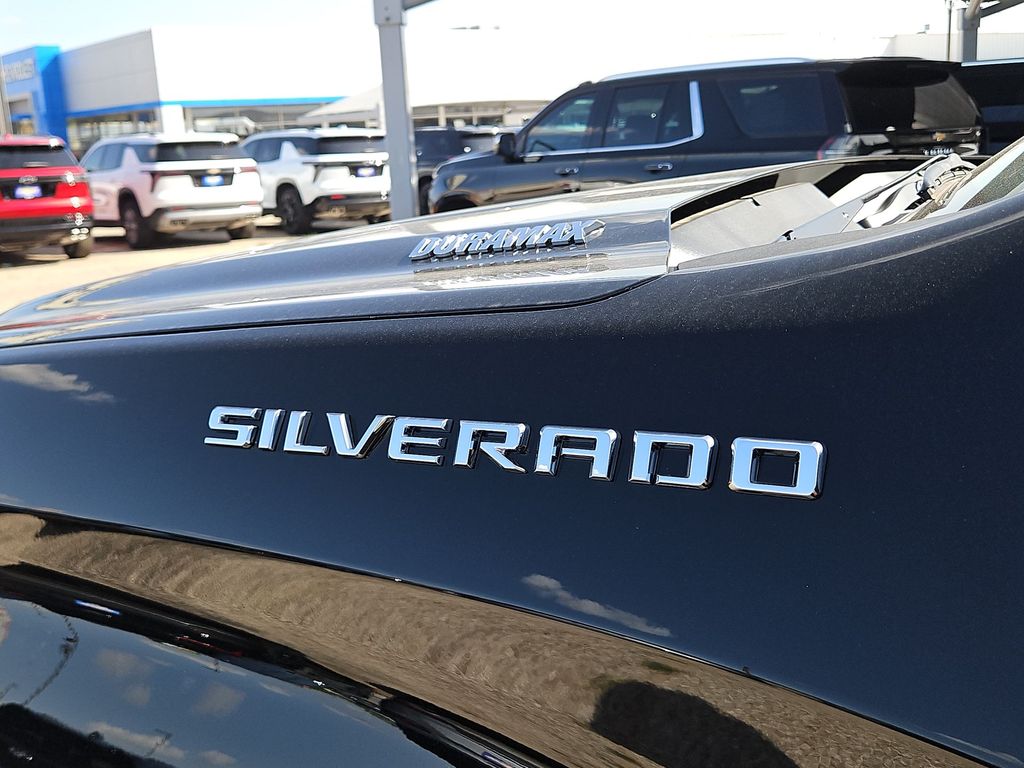 Thumbnail: 2026 Chevrolet Silverado 1500 - 7