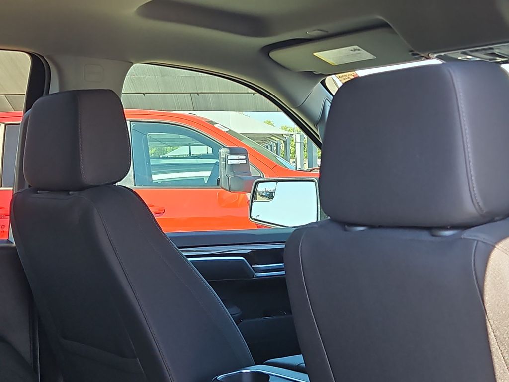 Thumbnail: 2026 Chevrolet Silverado 1500 - 16