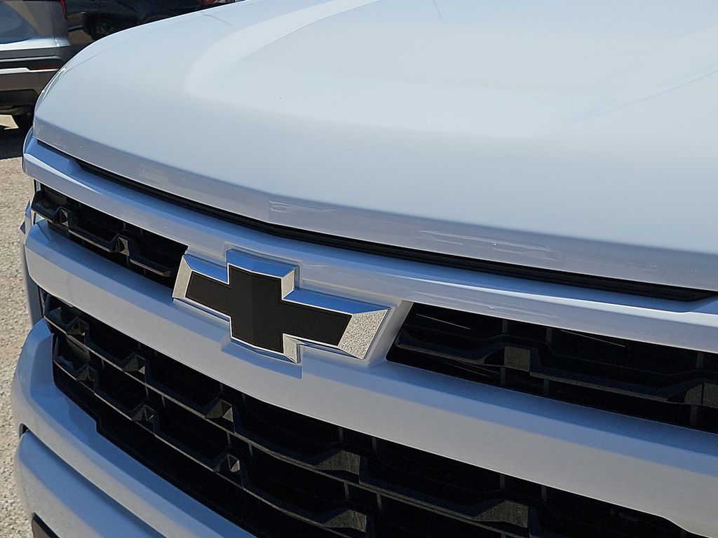 Thumbnail: 2026 Chevrolet Silverado 1500 - 22