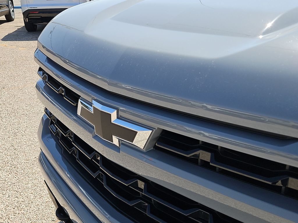 Thumbnail: 2025 Chevrolet Silverado 1500 - 21