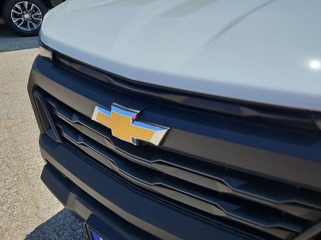 Thumbnail: 2026 Chevrolet Colorado - 22