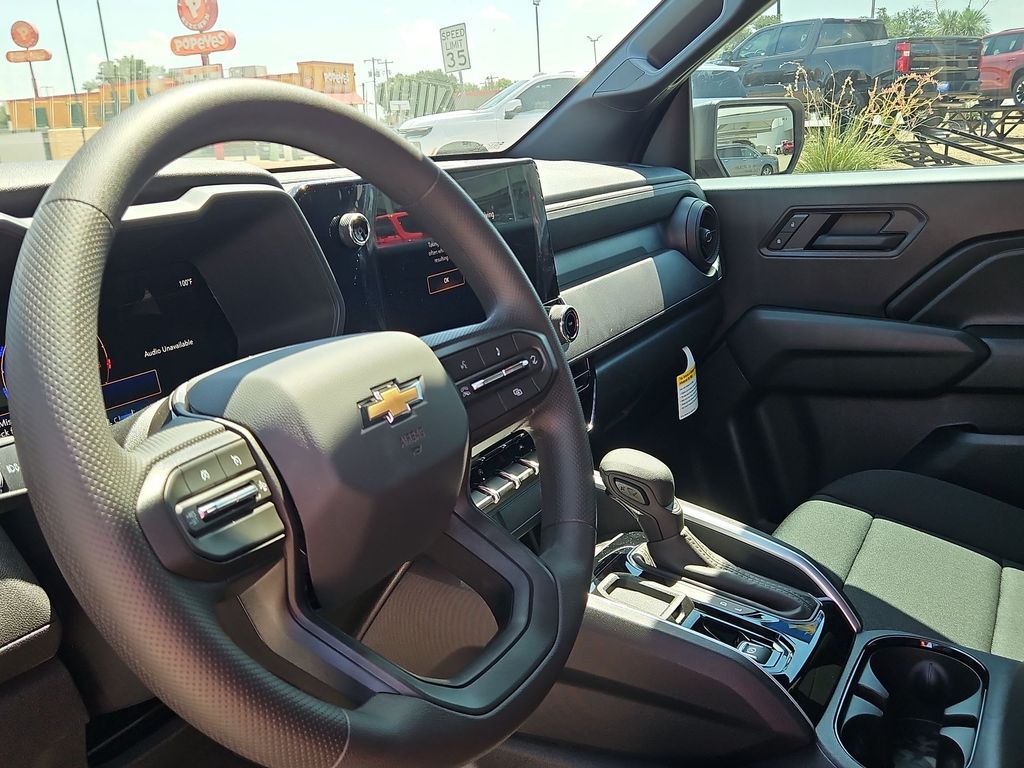 Thumbnail: 2026 Chevrolet Colorado - 2