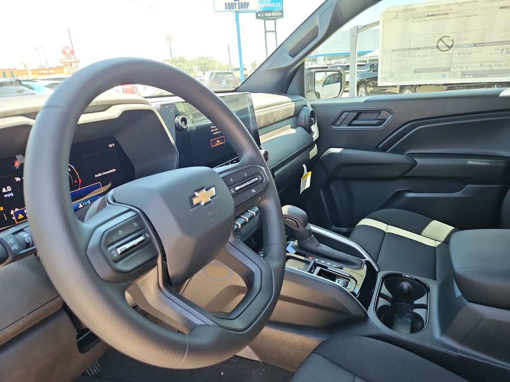 Thumbnail: 2026 Chevrolet Colorado - 2