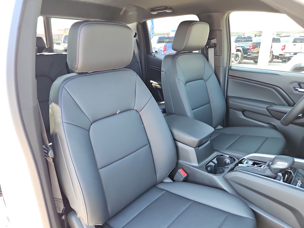 Thumbnail: 2026 Chevrolet Colorado - 11