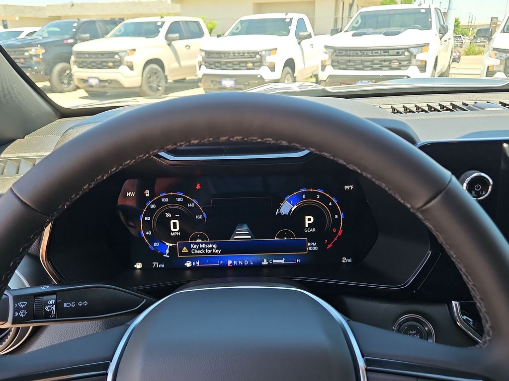 Thumbnail: 2026 Chevrolet Colorado - 15