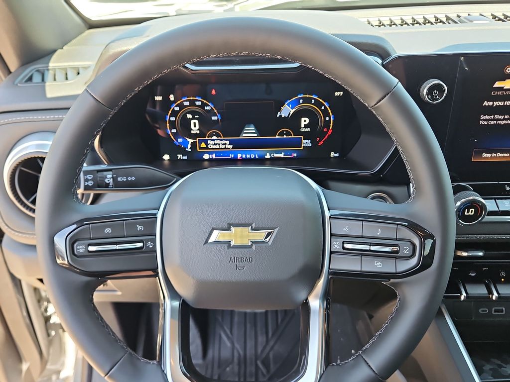 Thumbnail: 2026 Chevrolet Colorado - 12