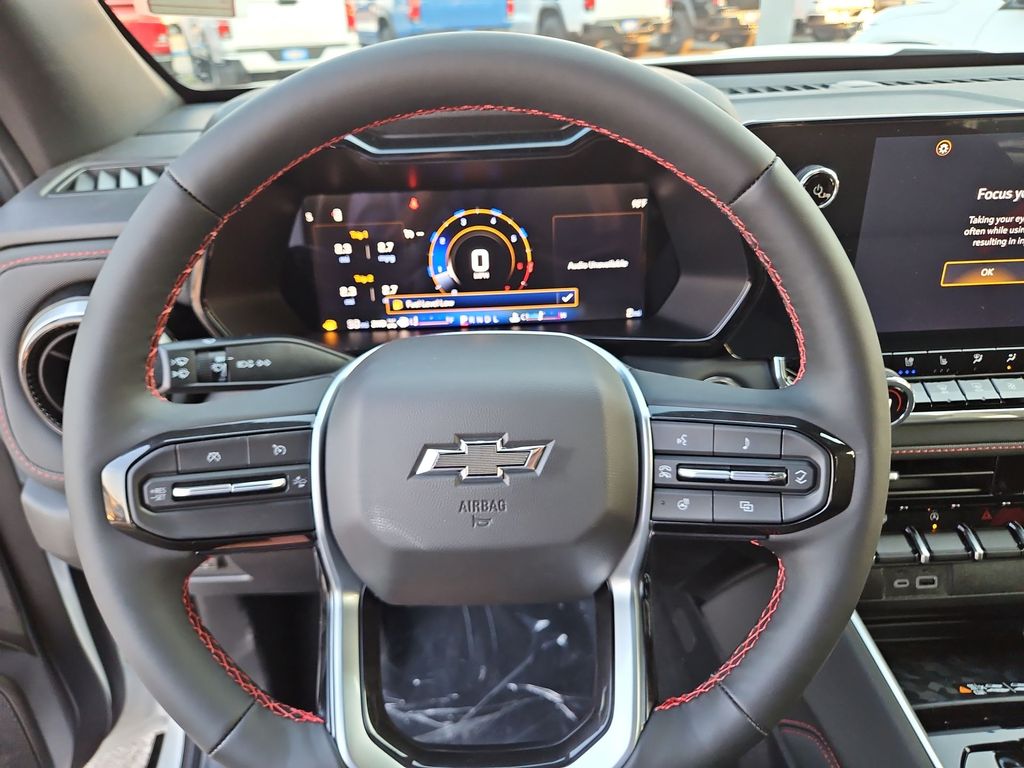 2026 Chevrolet Colorado Z71 - Photo 13