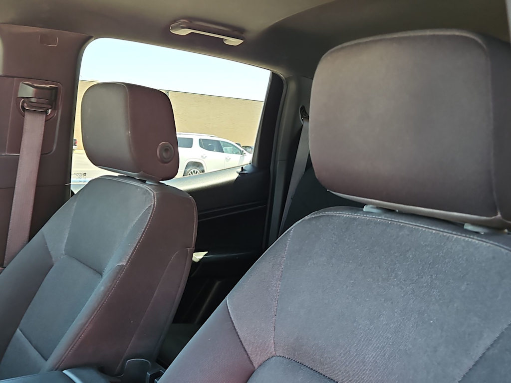 Thumbnail: 2024 Chevrolet Colorado - 10