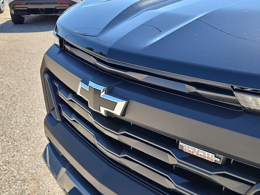 Thumbnail: 2026 Chevrolet Colorado - 7