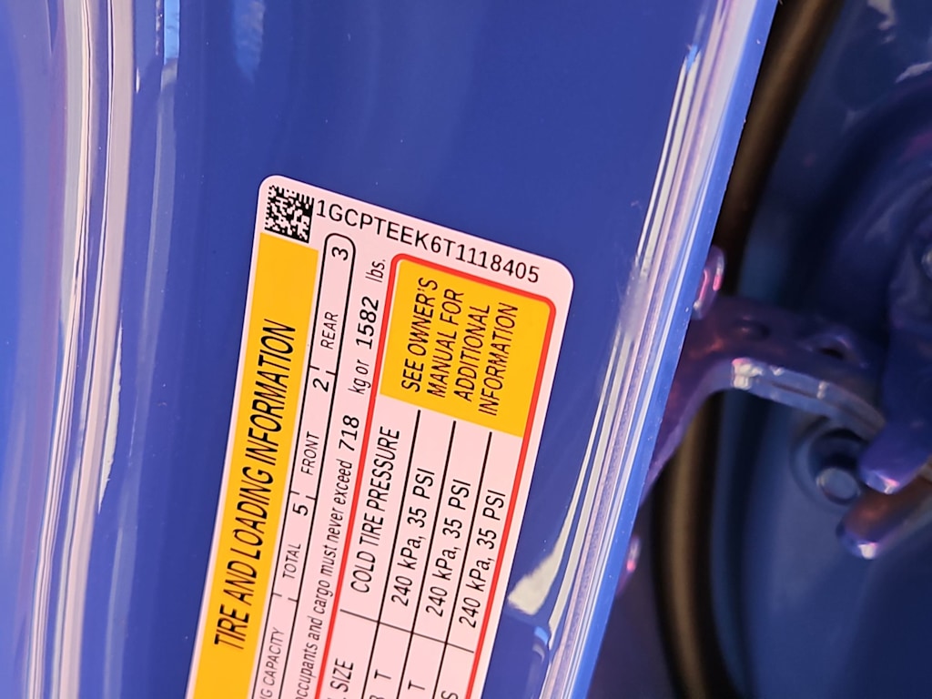 Thumbnail: 2026 Chevrolet Colorado - 16