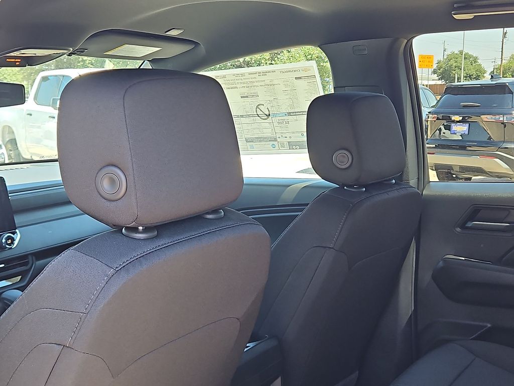 2026 Chevrolet Colorado Trail Boss - Photo 11