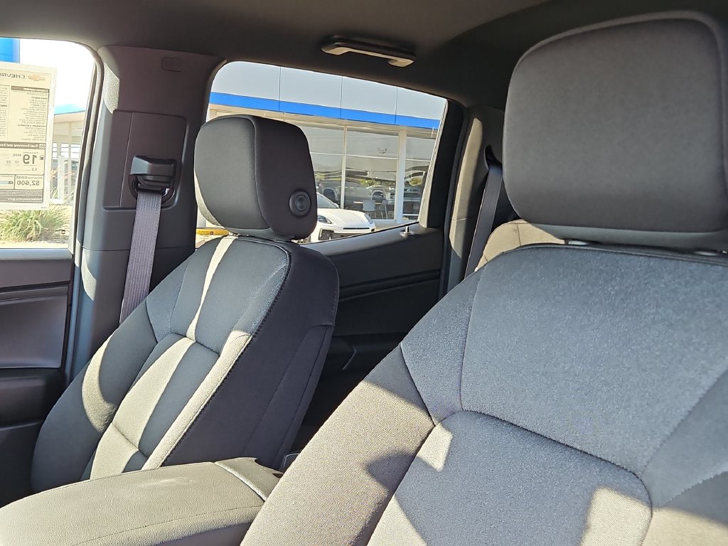 Thumbnail: 2026 Chevrolet Colorado - 10