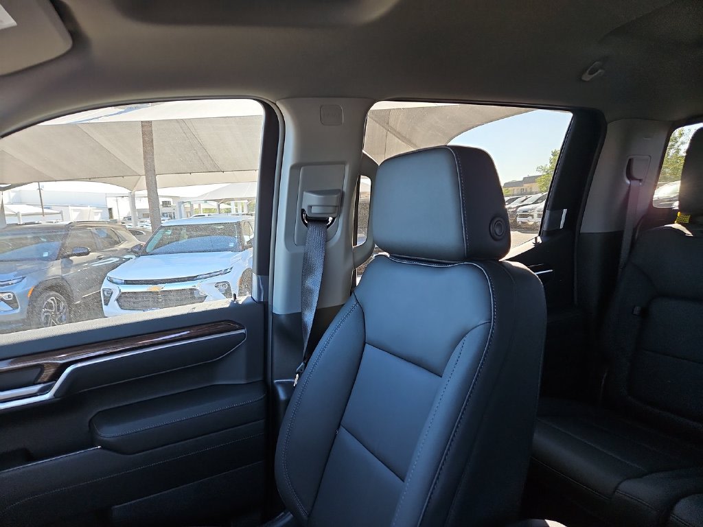 Thumbnail: 2024 Chevrolet Silverado 1500 - 10