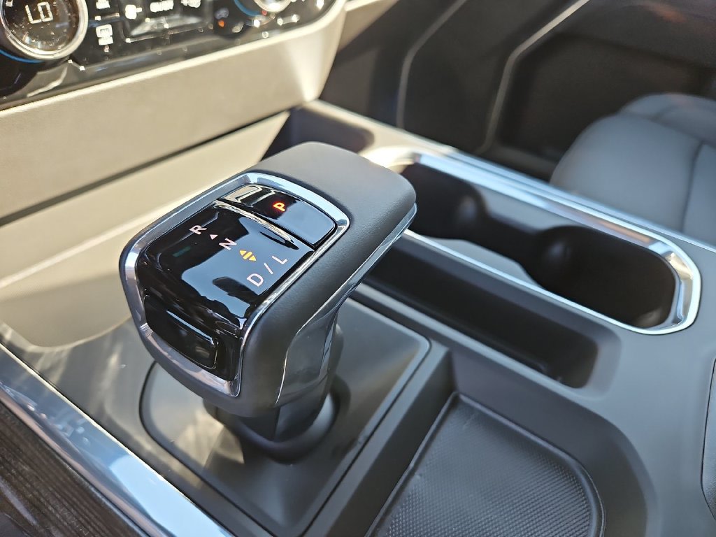 Thumbnail: 2024 Chevrolet Silverado 1500 - 13
