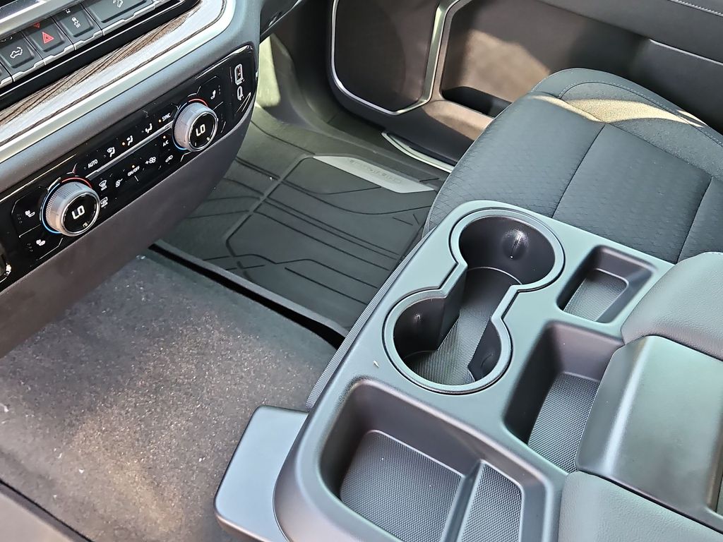 Thumbnail: 2026 Chevrolet Silverado 1500 - 12