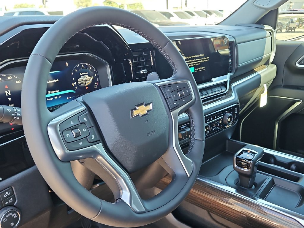 Thumbnail: 2026 Chevrolet Silverado 1500 - 2
