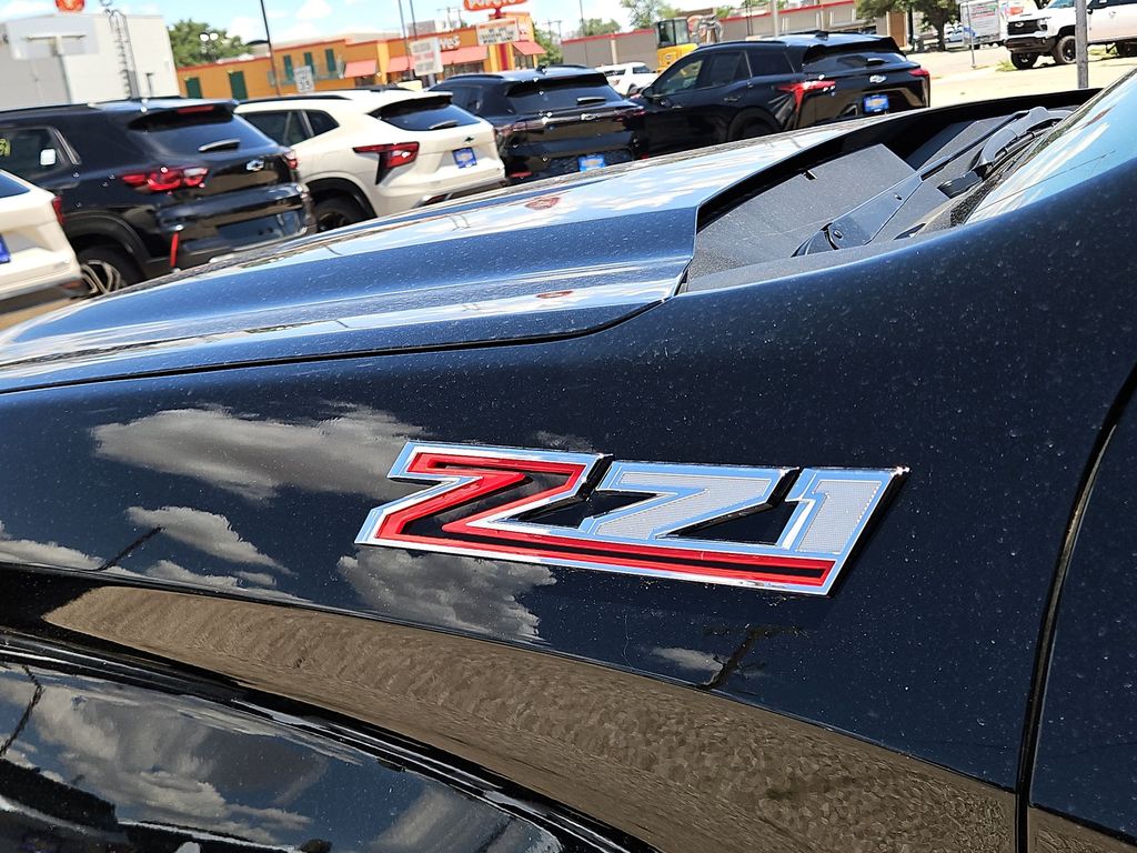 Thumbnail: 2026 Chevrolet Silverado 1500 - 7