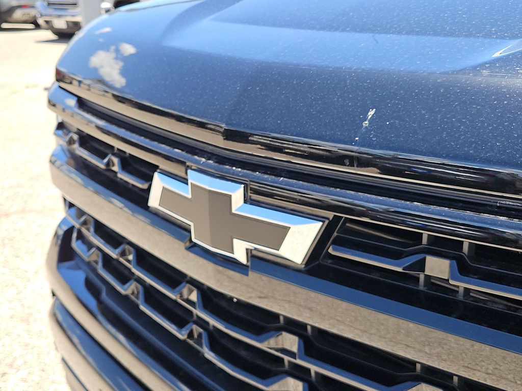 Thumbnail: 2026 Chevrolet Silverado 1500 - 22