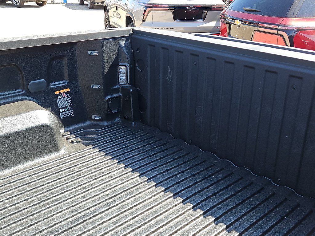 Thumbnail: 2026 Chevrolet Silverado 1500 - 24