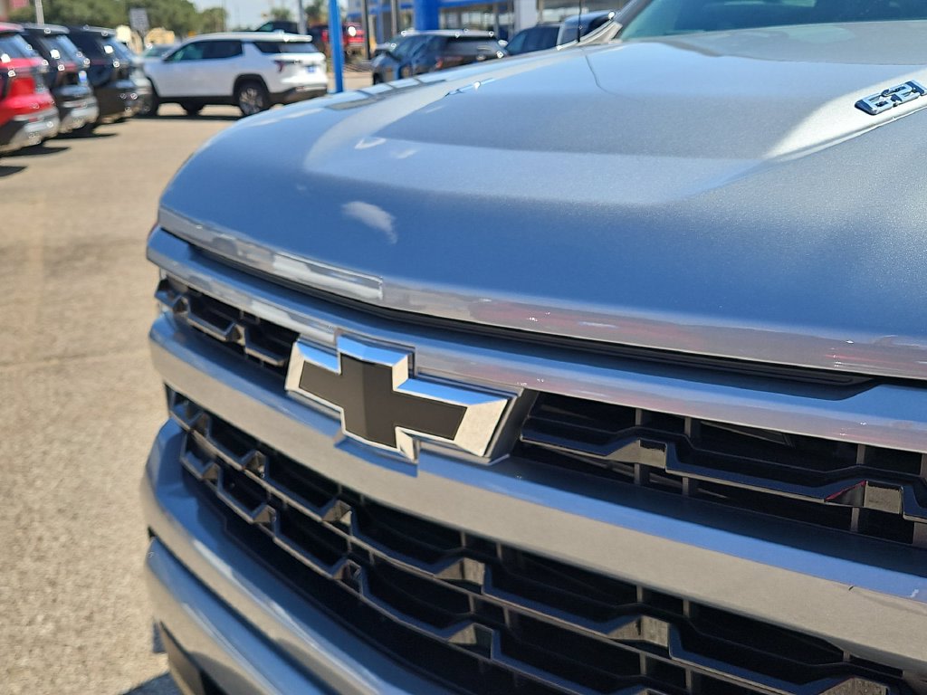 Thumbnail: 2026 Chevrolet Silverado 1500 - 7