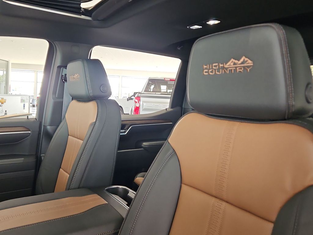 Thumbnail: 2026 Chevrolet Silverado 1500 - 22