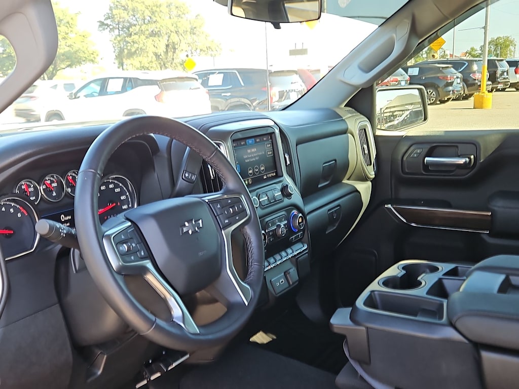 Thumbnail: 2021 Chevrolet Silverado 1500 - 2