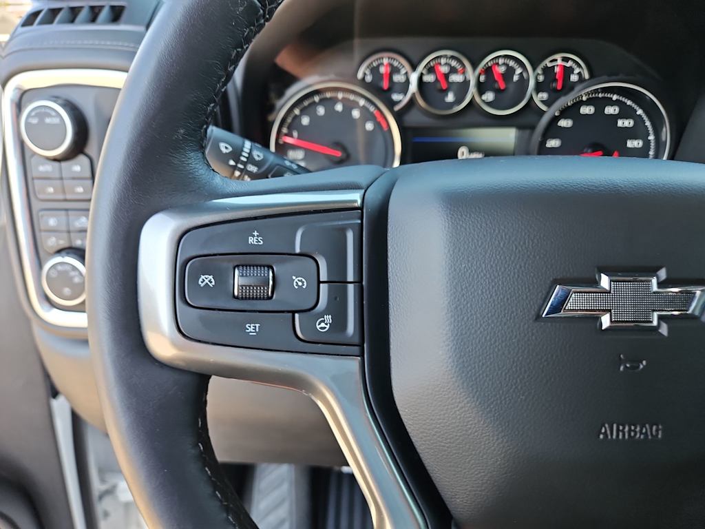 Thumbnail: 2021 Chevrolet Silverado 1500 - 28