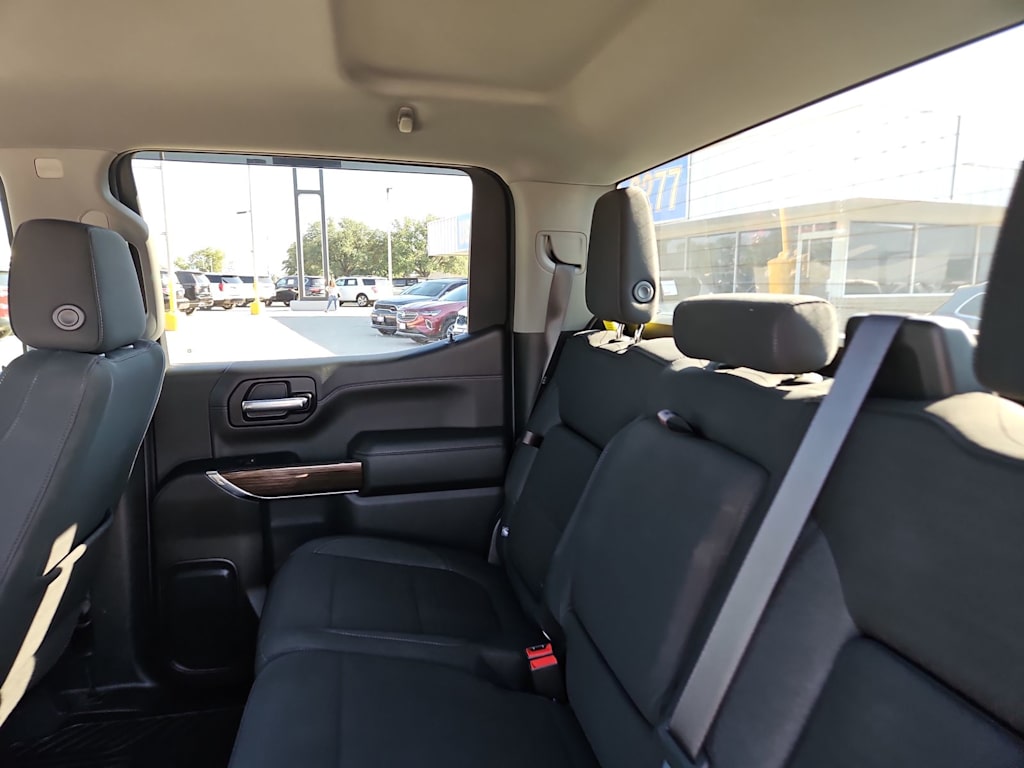 Thumbnail: 2021 Chevrolet Silverado 1500 - 23