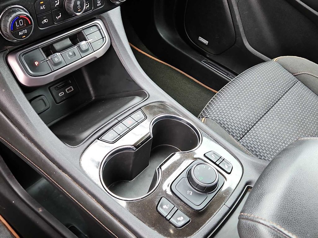 Thumbnail: 2020 GMC Acadia - 12