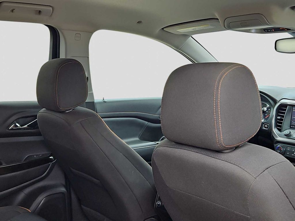 Thumbnail: 2020 GMC Acadia - 21