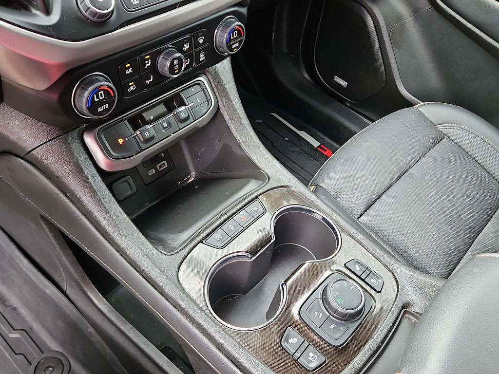 Thumbnail: 2023 GMC Acadia - 13