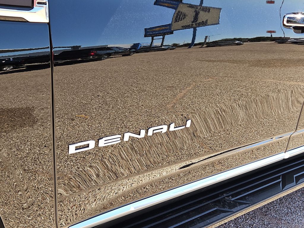Thumbnail: 2026 GMC Yukon - 7