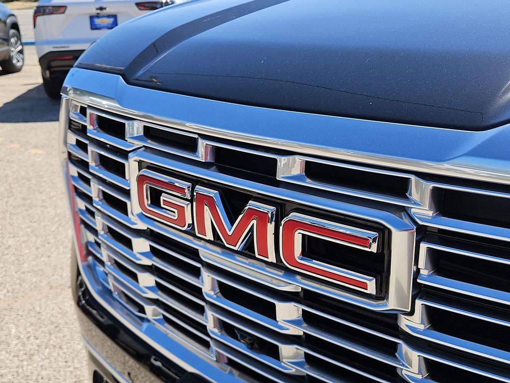 Thumbnail: 2026 GMC Yukon - 21