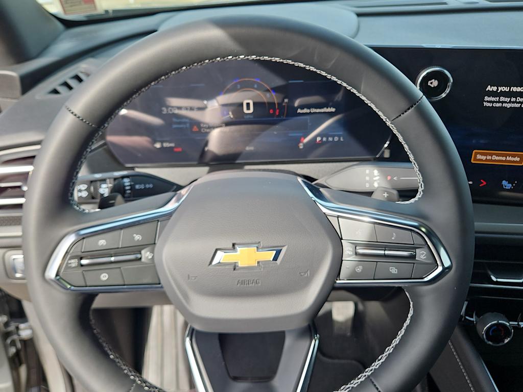 Thumbnail: 2026 Chevrolet Traverse - 9