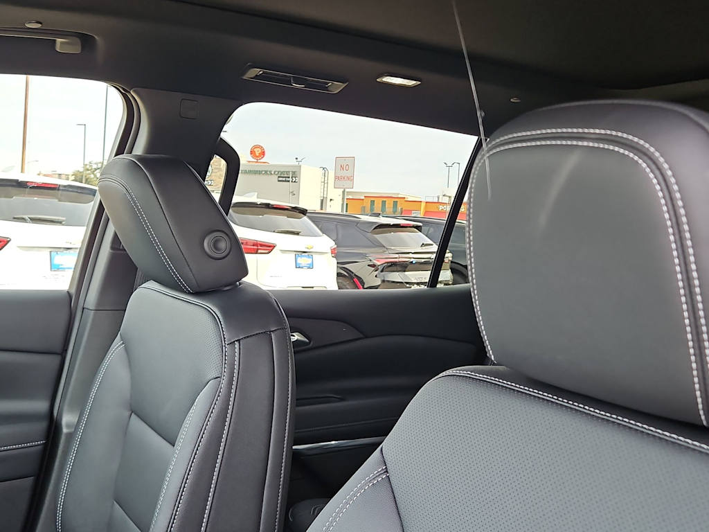 Thumbnail: 2026 Chevrolet Traverse - 23