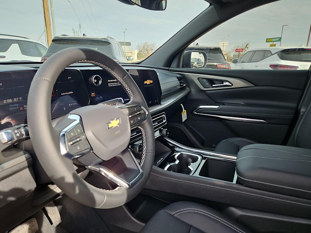 Thumbnail: 2026 Chevrolet Traverse - 2