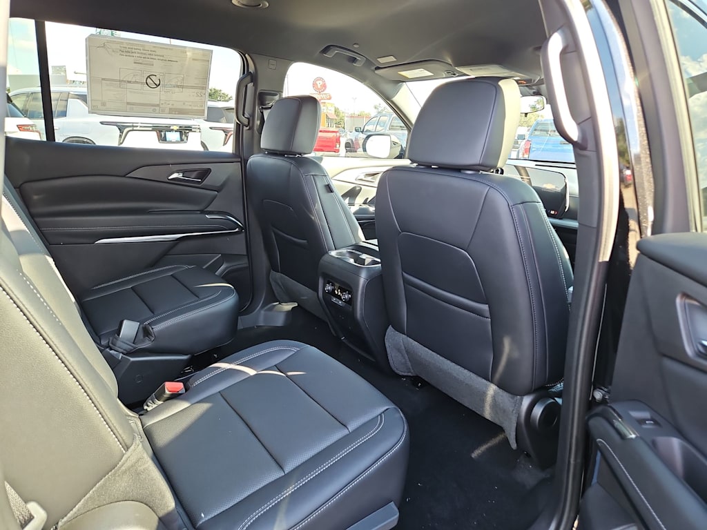 Thumbnail: 2026 Chevrolet Traverse - 23