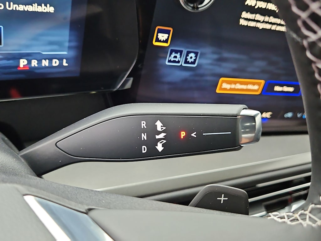 Thumbnail: 2026 Chevrolet Traverse - 16