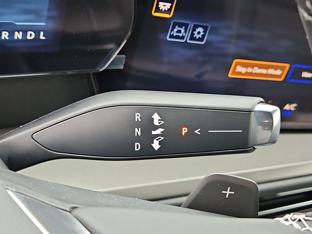 Thumbnail: 2026 Chevrolet Traverse - 24