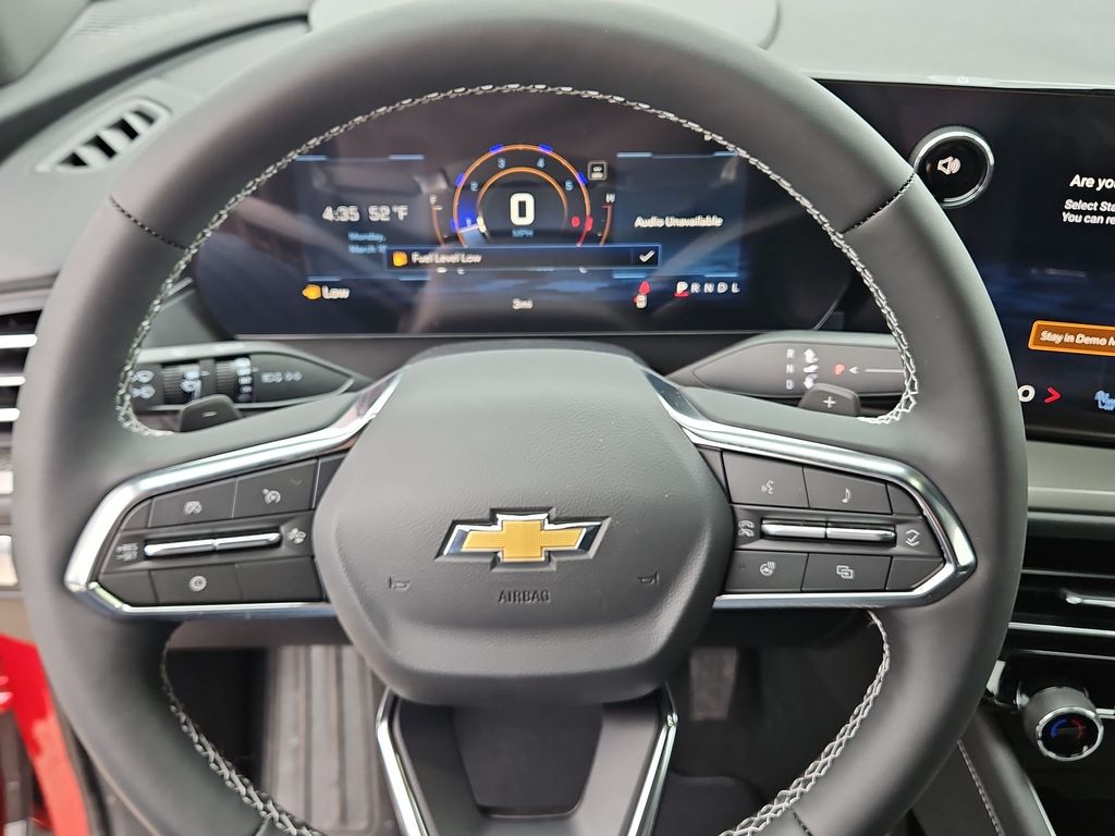 Thumbnail: 2026 Chevrolet Traverse - 9
