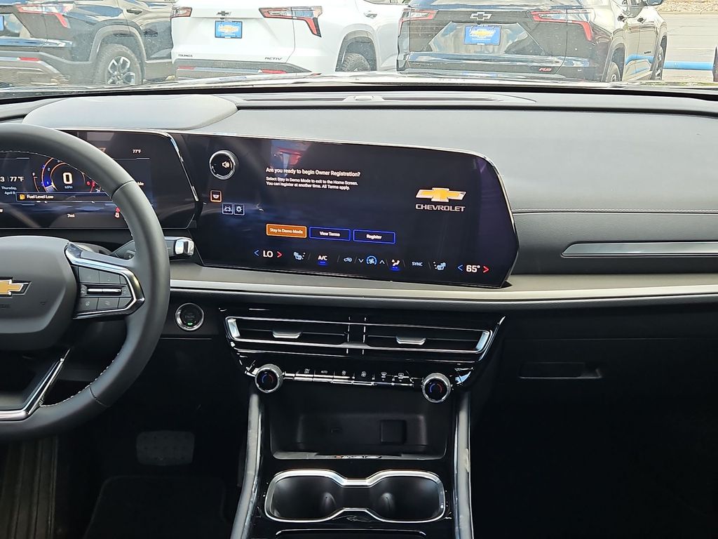 Thumbnail: 2026 Chevrolet Traverse - 12