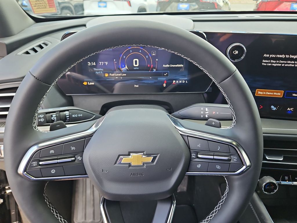Thumbnail: 2026 Chevrolet Traverse - 9
