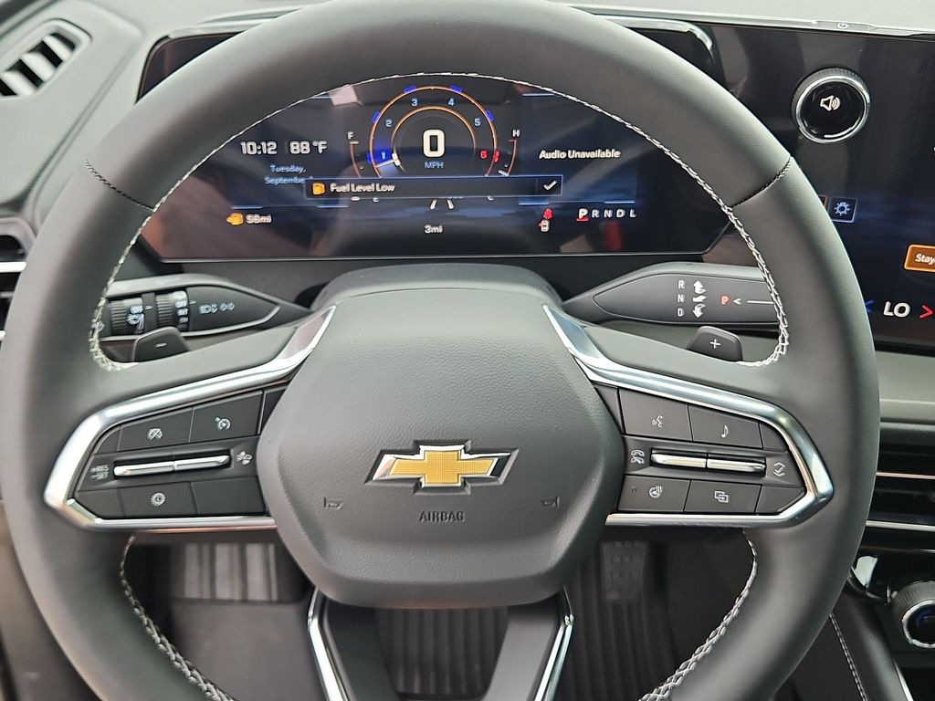 Thumbnail: 2027 Chevrolet Traverse - 9