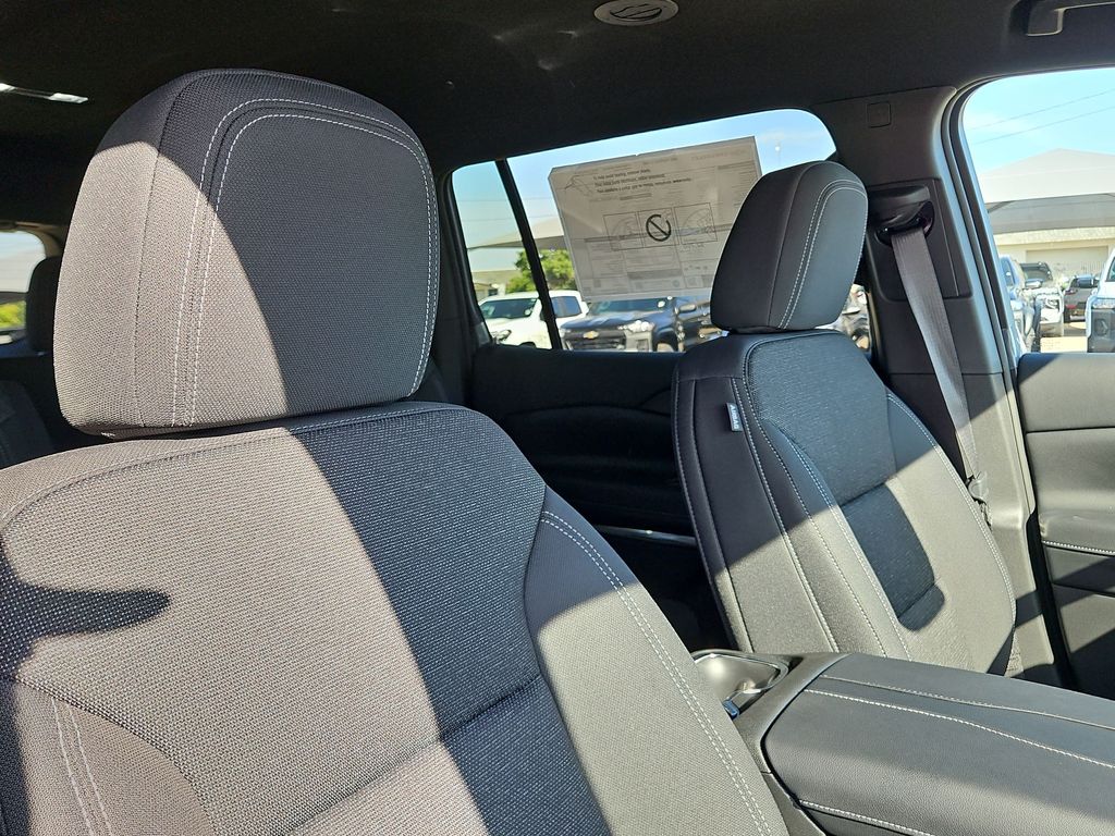 Thumbnail: 2026 Chevrolet Traverse - 23