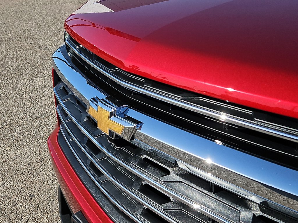 Thumbnail: 2026 Chevrolet Traverse - 21
