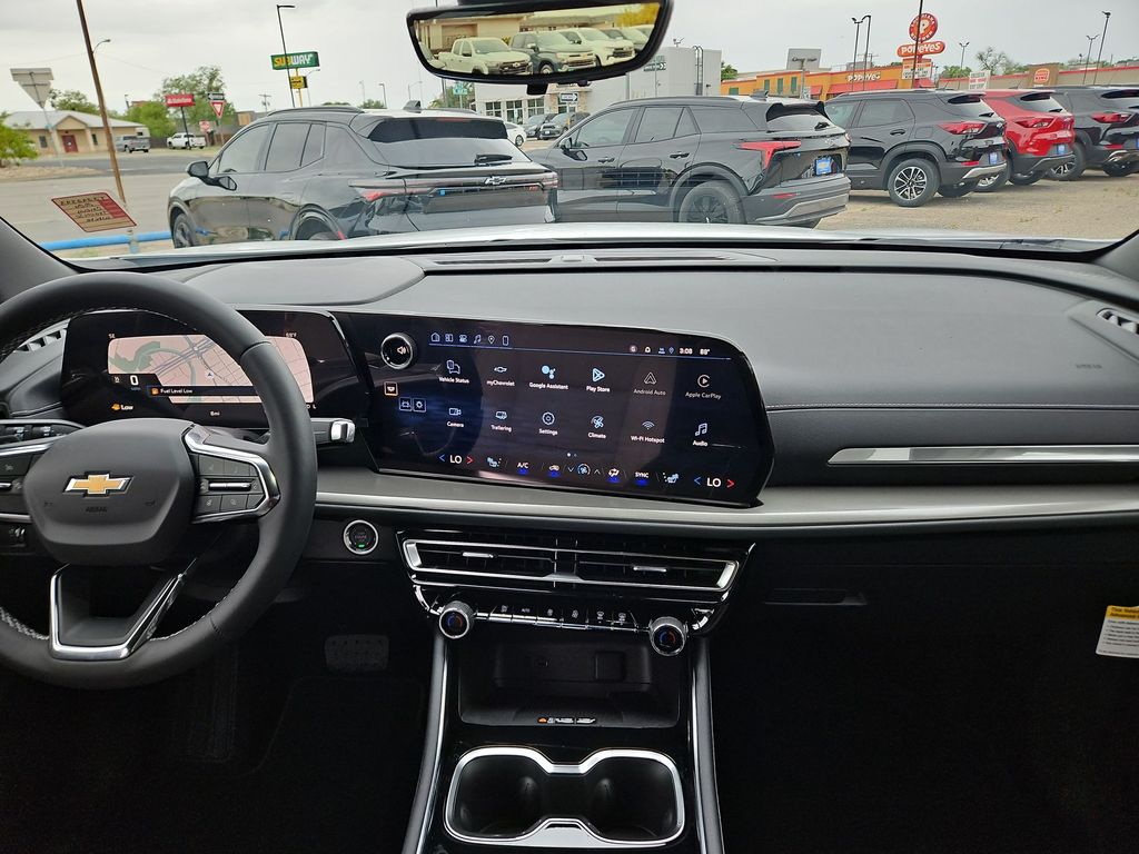 Thumbnail: 2026 Chevrolet Traverse - 9