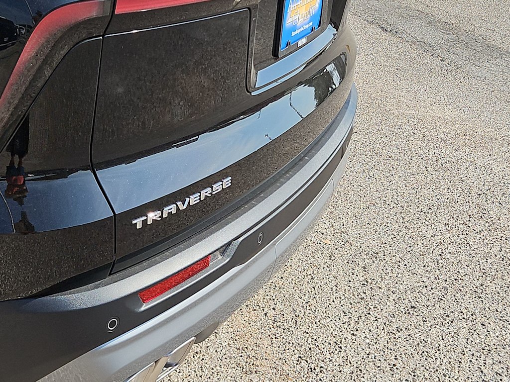 Thumbnail: 2026 Chevrolet Traverse - 7