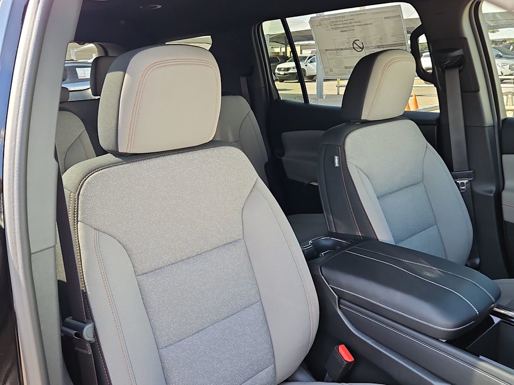 Thumbnail: 2026 Chevrolet Traverse - 11