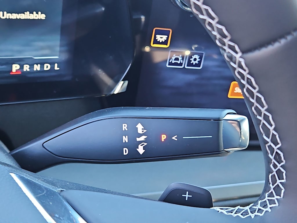 Thumbnail: 2026 Chevrolet Traverse - 15