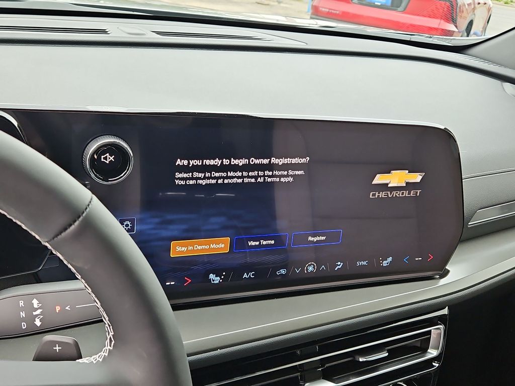Thumbnail: 2026 Chevrolet Traverse - 25